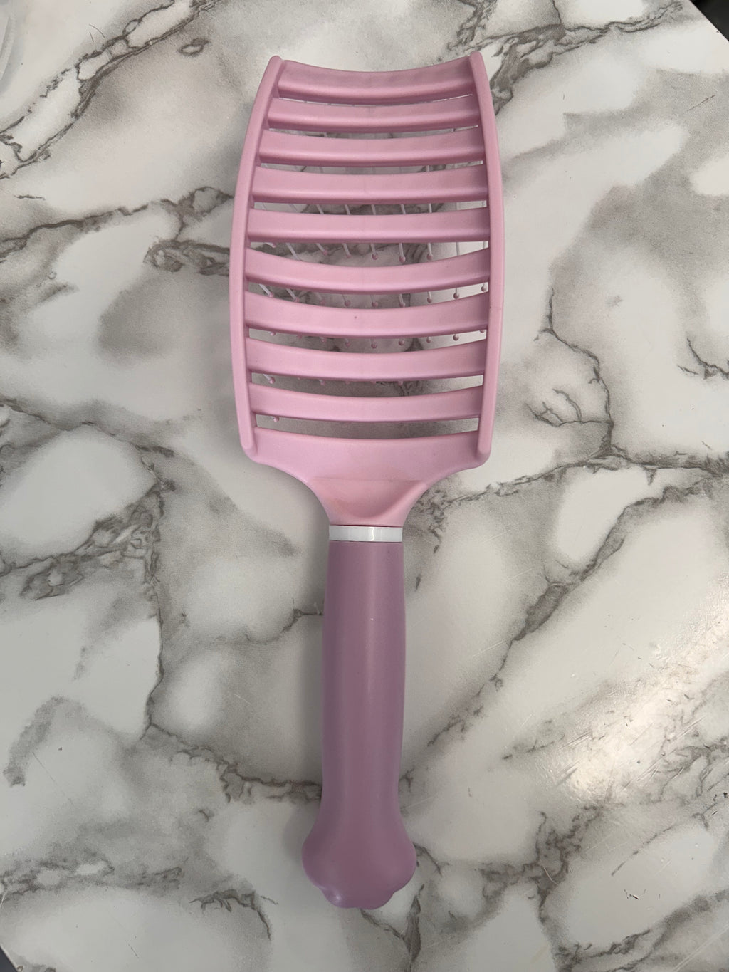 Brosse démêlante violette
