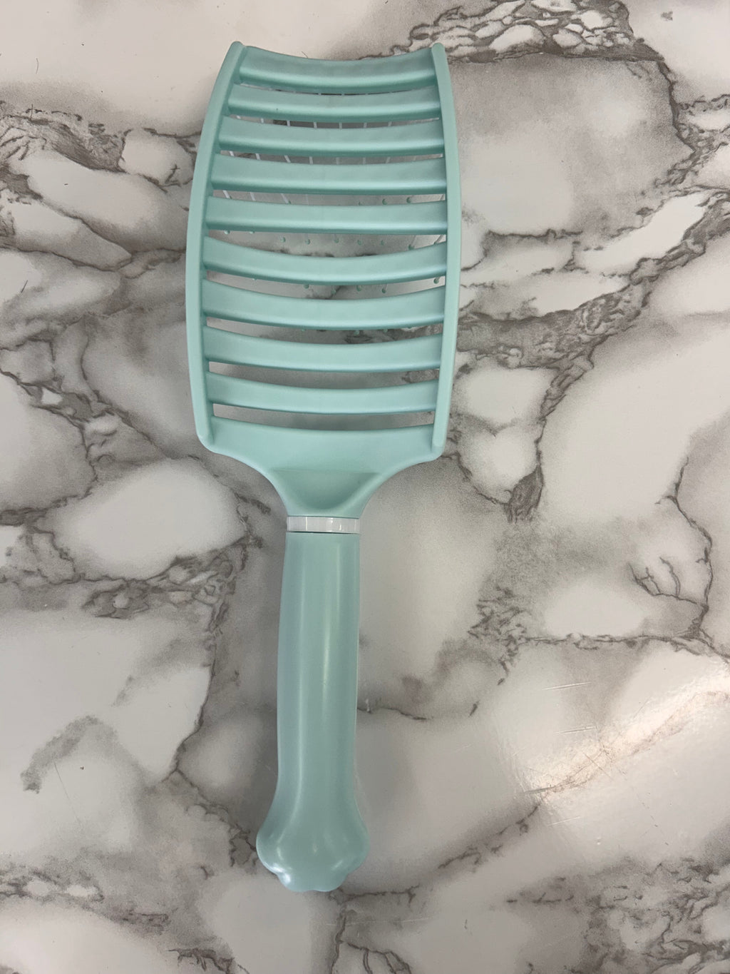 Brosse démêlante vert tendre